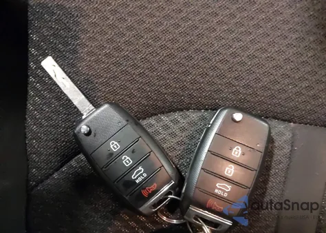 2016 Kia Optima Lx from USA, damaged, VIN 5XXGT4L31GG108297